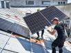 Panneaux solaires ou panneaux photovoltaïques hybrides : quelle solution choisir en 2025 ?