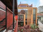 L’architecte Marie Schweitzer réinvente Paris avec des façades bois colorées