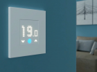Thermostat mural rétroéclairé FINDER : design épuré et fonctions simples