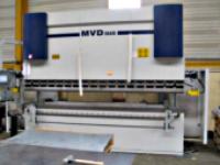 CNC 35/200 – DELEM DA 65W