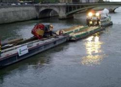 Paris-Plage : 6000 tonnes de sable sur les quais de Seine