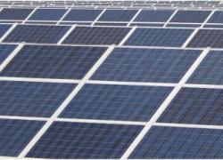 Paris va taxer les panneaux solaires chinois