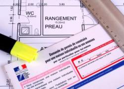 Hollande annonce deux mesures phares pour le Bâtiment