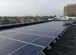 Un ascenseur alimenté par des panneaux solaires