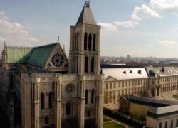 La flèche de la basilique de Saint-Denis sera reconstruite