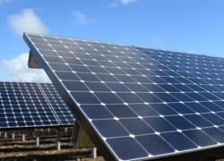 Royal lance deux nouveaux appels d'offres pour le photovoltaïque