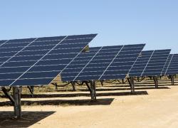 Le gouvernement lancera un groupe de travail sur le solaire