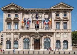 L'Etat doit rééquilibrer les pouvoirs entre Marseille et la Métropole, selon Rubirola