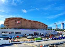 Centre Aquatique à Saint-Denis : isolant Foamglas et photovoltaïque sur structure bois