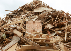 La France croule sous les déchets bois et exporte massivement