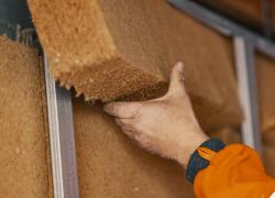 Fiboo : des panneaux isolants en fibre de bambou made in Hauts-de-France