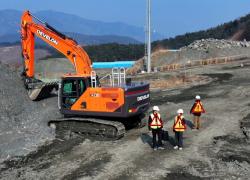 Develon Series 9 : la pelle qui voit tout et arrête les accidents