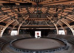Grande Halle d’Hennebont : l’architecture qui fait danser le bois et la lumière