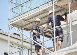 Chantiers : quand la chaleur impose des vêtements adaptés