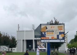 Un Carrefour International du Bois leader et réorganisé