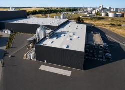 Steel Shed propose d'acheter un bâtiment métallique... en kit et en ligne !