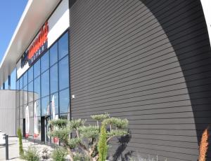 Neolife® crée COVER SMART le bardage en bois reconstitué haute performance