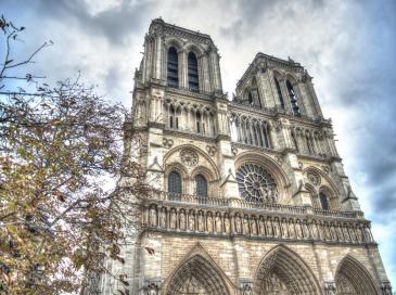 Bientôt une visite virtuelle de Notre-Dame sous le parvis de la cathédrale