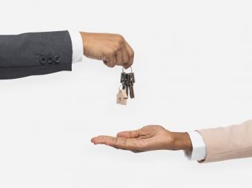 Un vendeur est rarement engagé envers l'agent immobilier