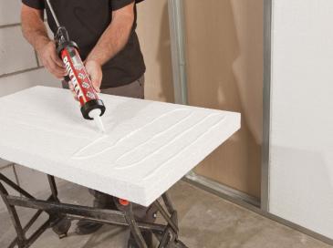 Griffon lance le nouveau format éco poche pour sa colle Poly Max® High Tack Express