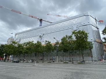 Louis Vuitton va réaménager deux rues près des Champs-Élysées aux frais de LVMH