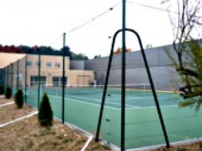 Clôture d’un court de tennis