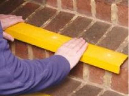 Bord de Marche Super Agrippant