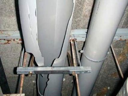 Eclatement d’une canalisation PVC dans une cave viticole