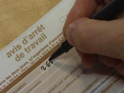 Arrêt maladie d’un salarié : mener une contre expertise