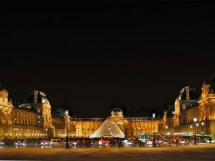 Extinction des façades la nuit: les bâtiments publics à l'index