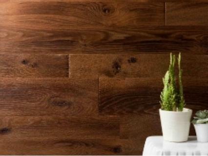 Lames de bois Stickwood : Un adhésif renforcé pour les poses en environnement difficile