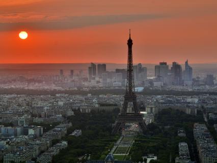 Feu vert du Parlement à la création de l'établissement public pour La Défense