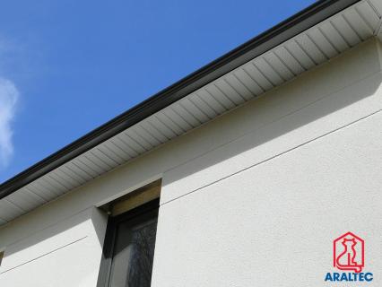 Travaux de toiture : le bon choix pour habiller en couleur et protéger pour longtemps