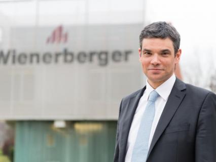 Offensive de Wienerberger en matière de tuiles et briques terre cuite