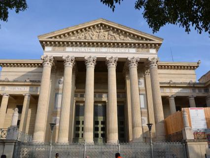 La demande de réception tacite n’est pas la demande de réception judiciaire