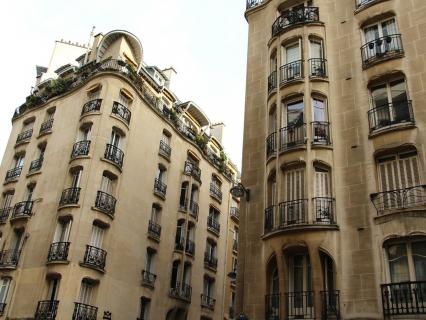 Le géant français des bureaux s'abstient de donner toute prévision
