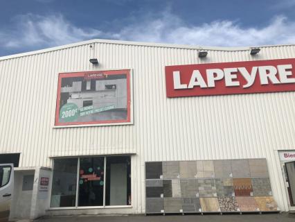 Saint-Gobain poursuit la recherche de "partenariats" pour PAM et Lapeyre