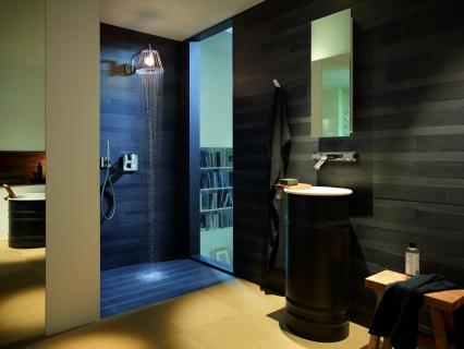 Douche zéro ressaut : Wedi et Hansgrohe proposent une alternative avec l'encastré