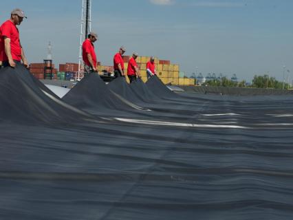 LafargeHolcim rachète Firestone Building Product