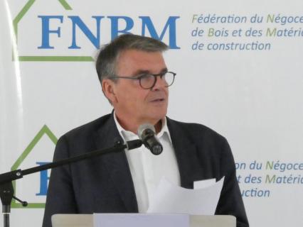 Négoce bois et matériaux : la FNBM devient la FDMC