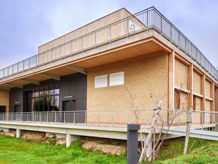 Un promoteur s’associe à un producteur de briques de terre crue en Occitanie