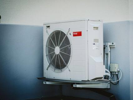 La pose d'une climatisation est-elle garantie par la décennale ?