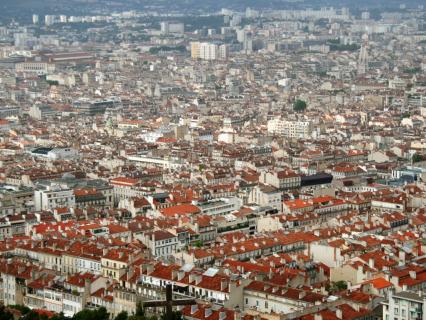 Un plan de rénovation des écoles "sans précédent" présenté par Marseille