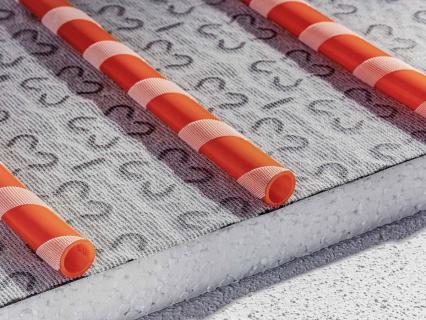 REHAU fait évoluer sa gamme de plancher chauffant rafraîchissant auto-agrippant