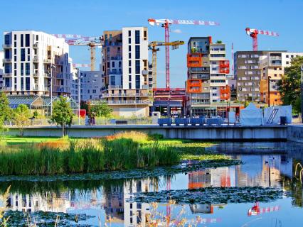 Quelles sont les solutions de pompes à chaleur disponibles pour les logements collectifs ?