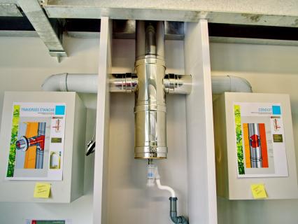 Poujoulat marche sur trois jambes : bois-énergie, conduits, mobilier urbain