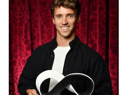 Hugo Volpei, l'audacieux et visionnaire fondateur de Trone, reçoit le prix de l’Audace