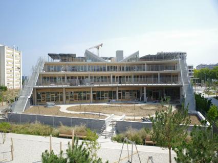 À l’école de l’école Yvonne Kerzreho de Nanterre-Groues