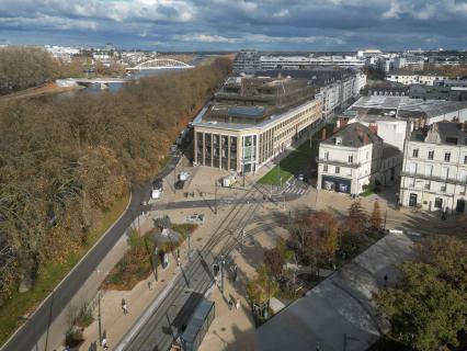 Quand l’usine Cointreau se réinvente au cœur d’Angers