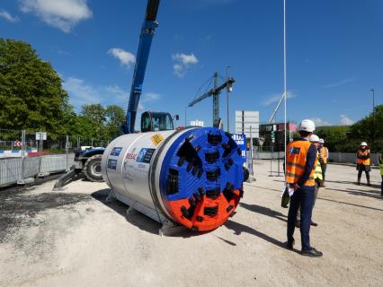 Un mini-tunnelier fore un tunnel de 117 m de longueur à Sèvres